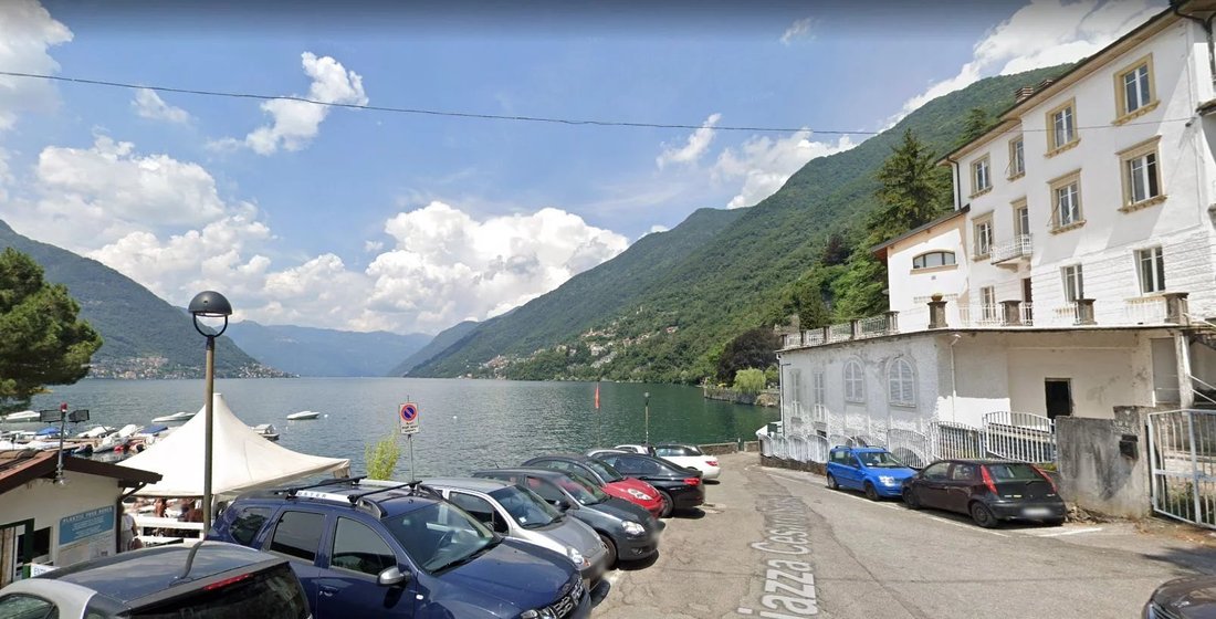 Villa in Faggeto Lario, Lombardy, Italy 3 - 12587430