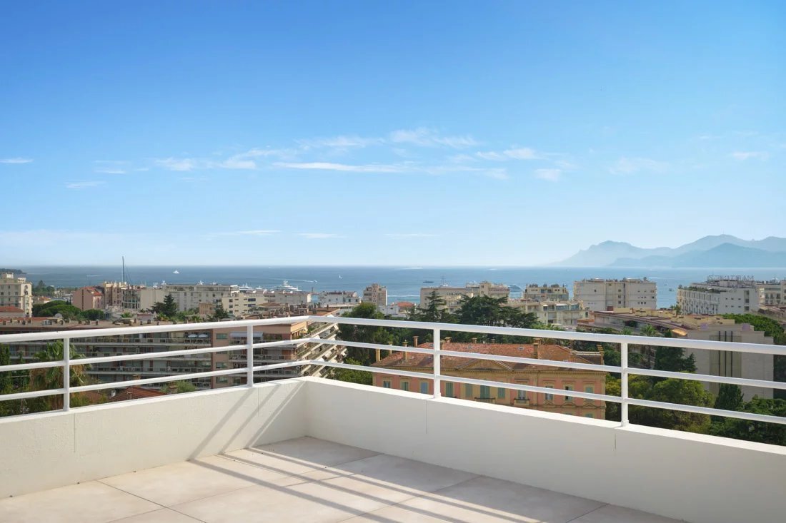Apartment in Saint Nicolas, Cannes, France 2 - 15082756