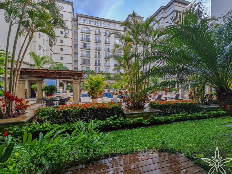 Apartment in Escazu, San José Province, Costa Rica 4 - 15081646