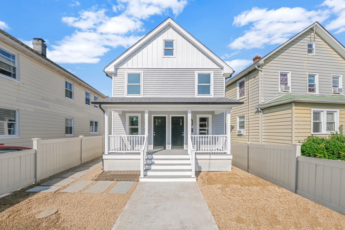 Apartment in Upper Brookville, New York, United States 1 - 15078921
