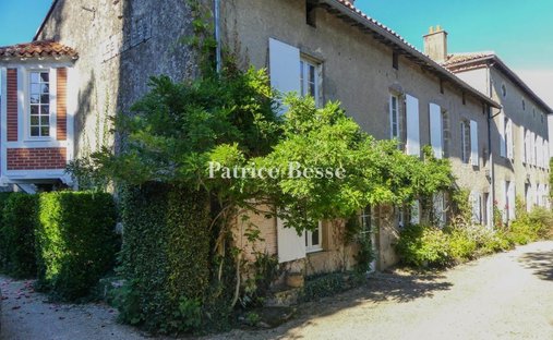 14th / 18th C. Chateau With Pool And Tennis