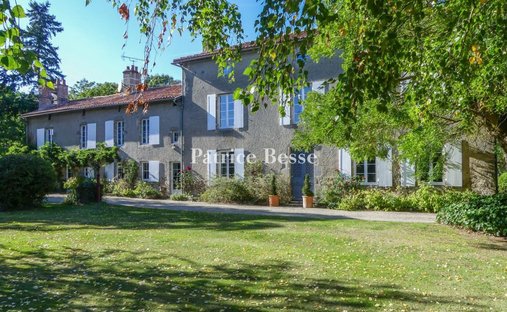 14th / 18th C. Chateau With Pool And Tennis
