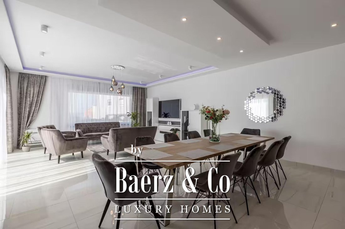 Villa in Kastel Sucurac, Split-Dalmatia County, Croatia 5 - 15078499