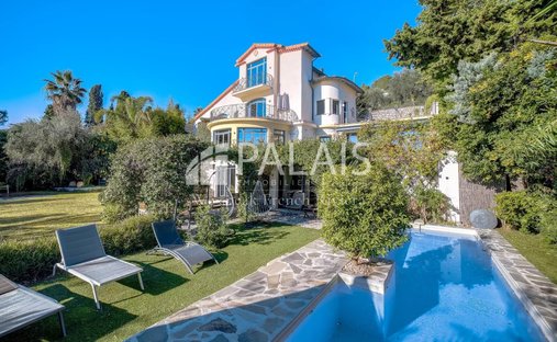 Villa in Villefranche-sur-Mer, Provence-Alpes-Côte d'Azur, France 1
