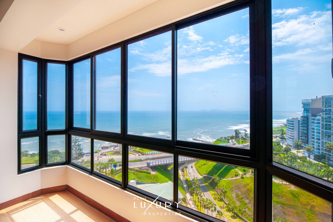 Apartment in Miraflores, Metropolitan Municipality of Lima, Peru 4 - 15084089