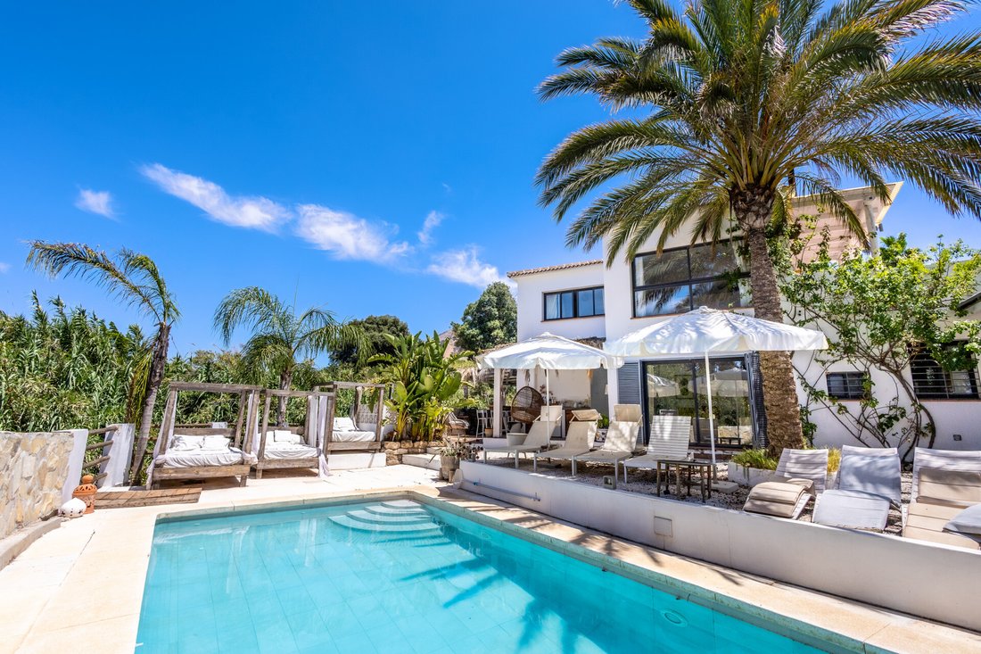 Finca in Alhaurin el Grande, Andalusia, Spain 1 - 15085844