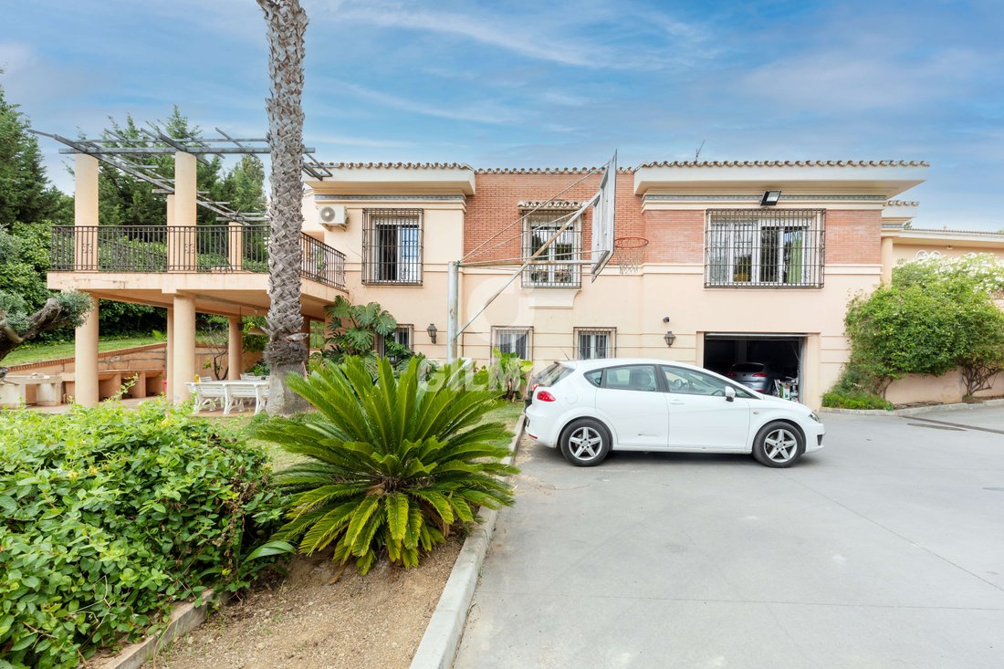 Villa in Churriana (District), Malaga, Spain 4 - 15084941