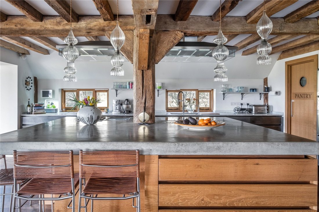 House in Rotherfield, England 4 - 15084998