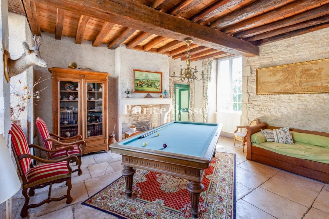 House in Centre Ville, Avallon, France 5 - 14896421