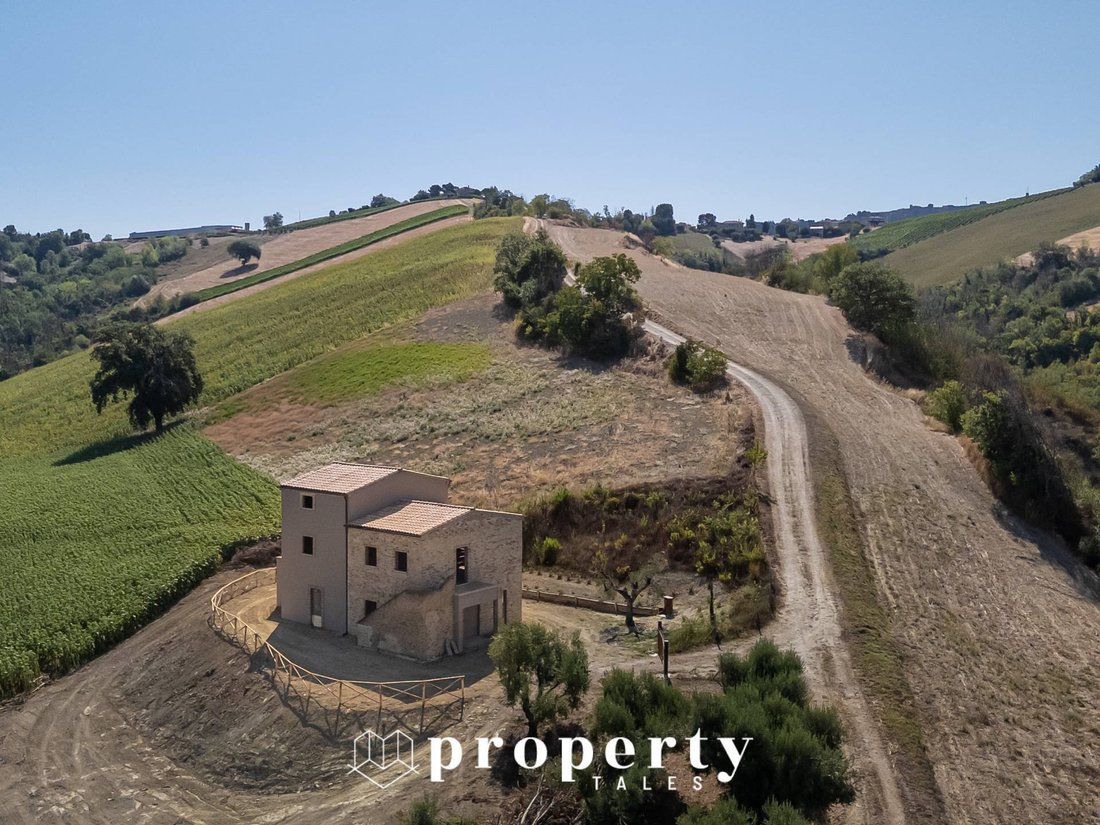Country House in Ripatransone, Marche, Italy 2 - 14037871