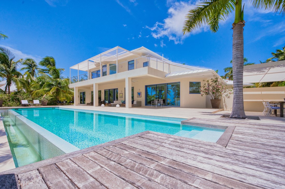 House in Rum Point, North Side, Cayman Islands 4 - 15084021