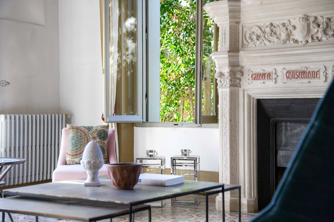 Townhouse in Uzès, Occitania, France 5 - 15084790