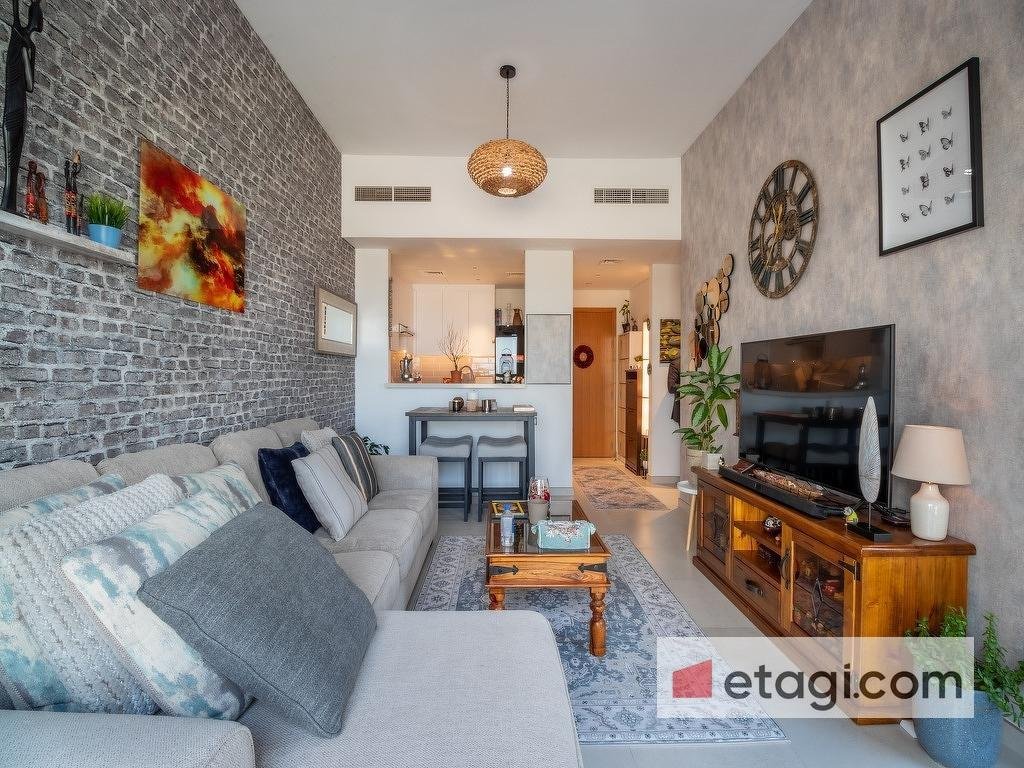 Apartment in Al Hebiah Sixth, Al Hebiah, Dubai 4 - 15084996