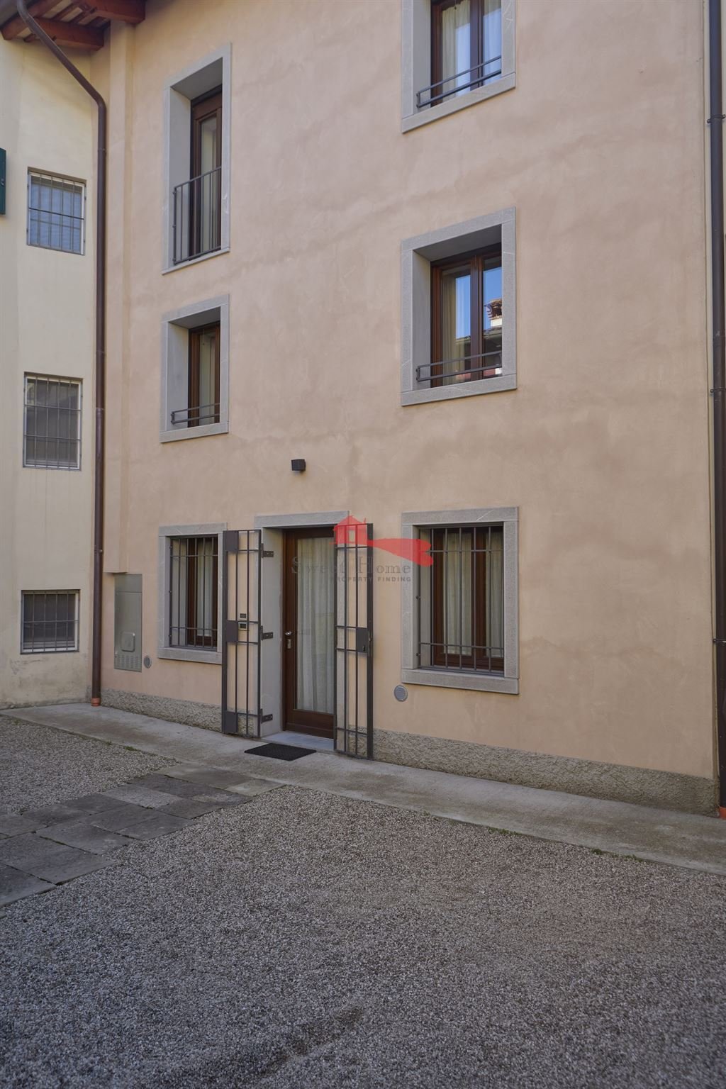 Maison à Udine, Frioul-Vénétie julienne, Italie 2 - 15084797