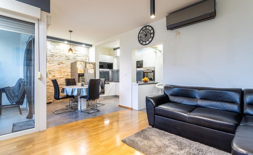 Apartment in Znjan, Split, Split-Dalmatia County 1
