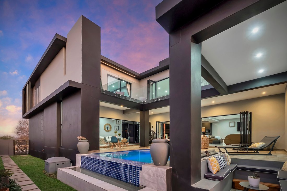 House in Riverglen, Gauteng, South Africa 4 - 15085780