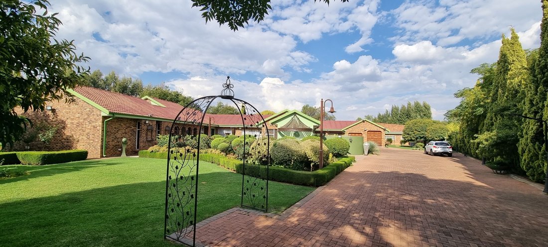 House in Meyerton Ext 6, Vaal Marina, South Africa 1 - 15086083