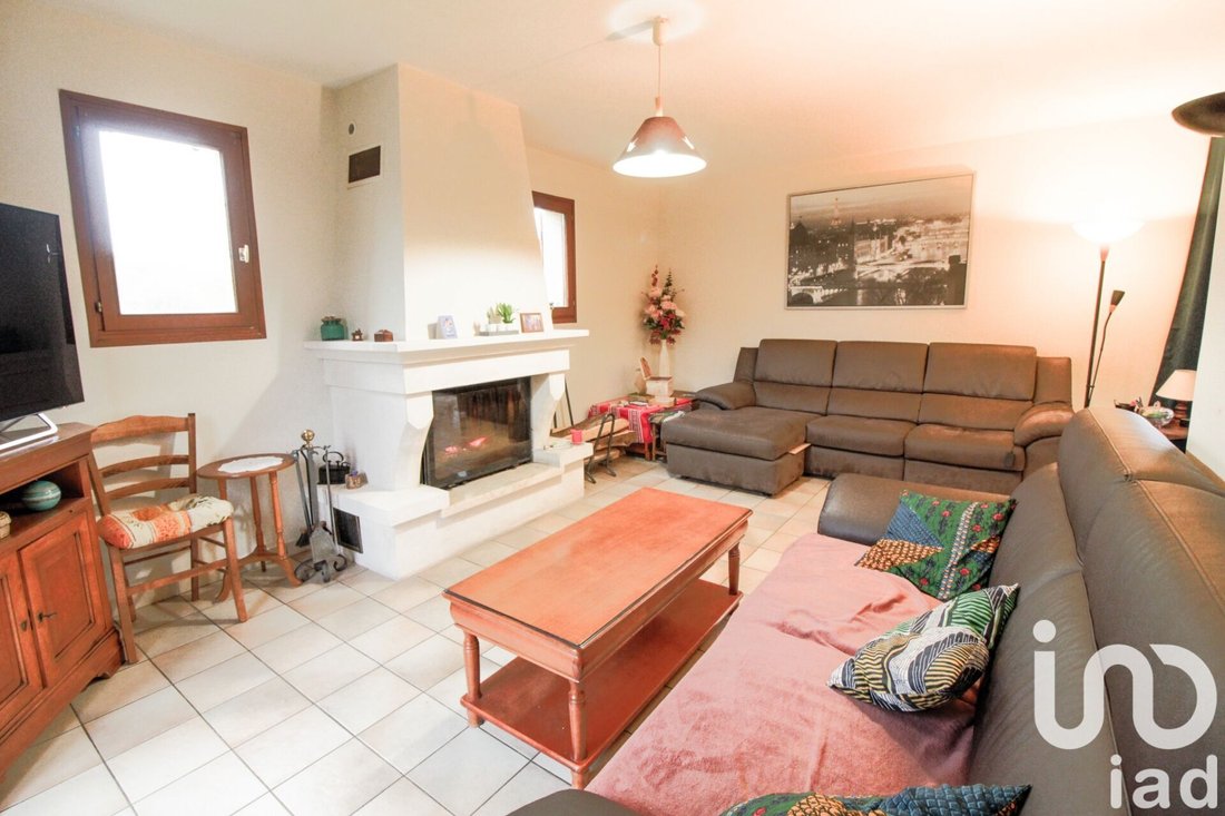 Vente Maison/Villa 7 Pièces In La Queue Les Yvelines, île De France