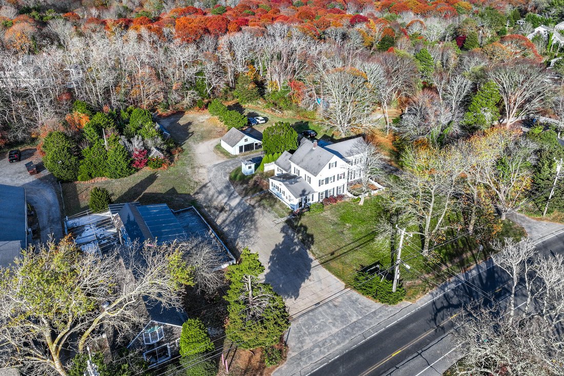 House in Orleans, Massachusetts, United States 1 - 15086484