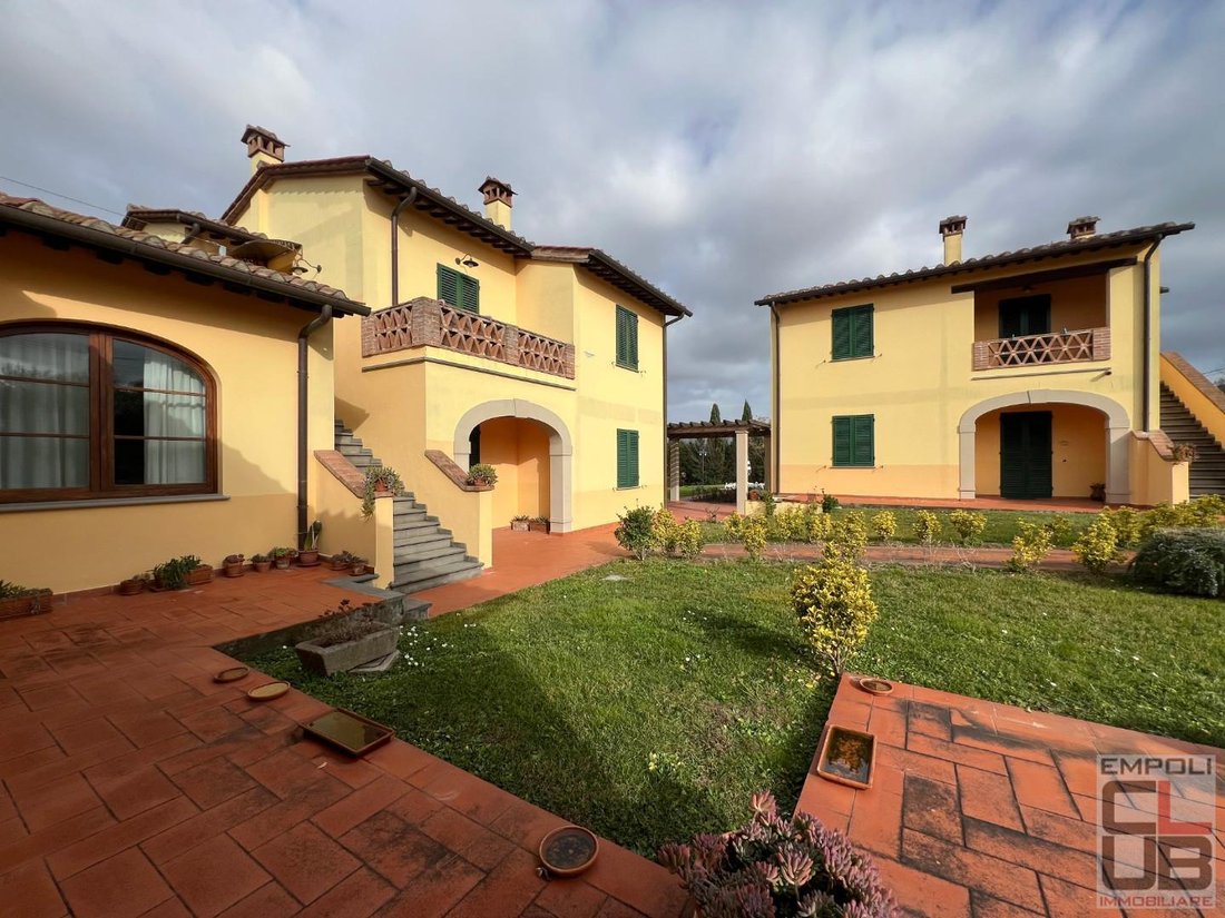 Altro a Toscana, Italia 3 - 15088287