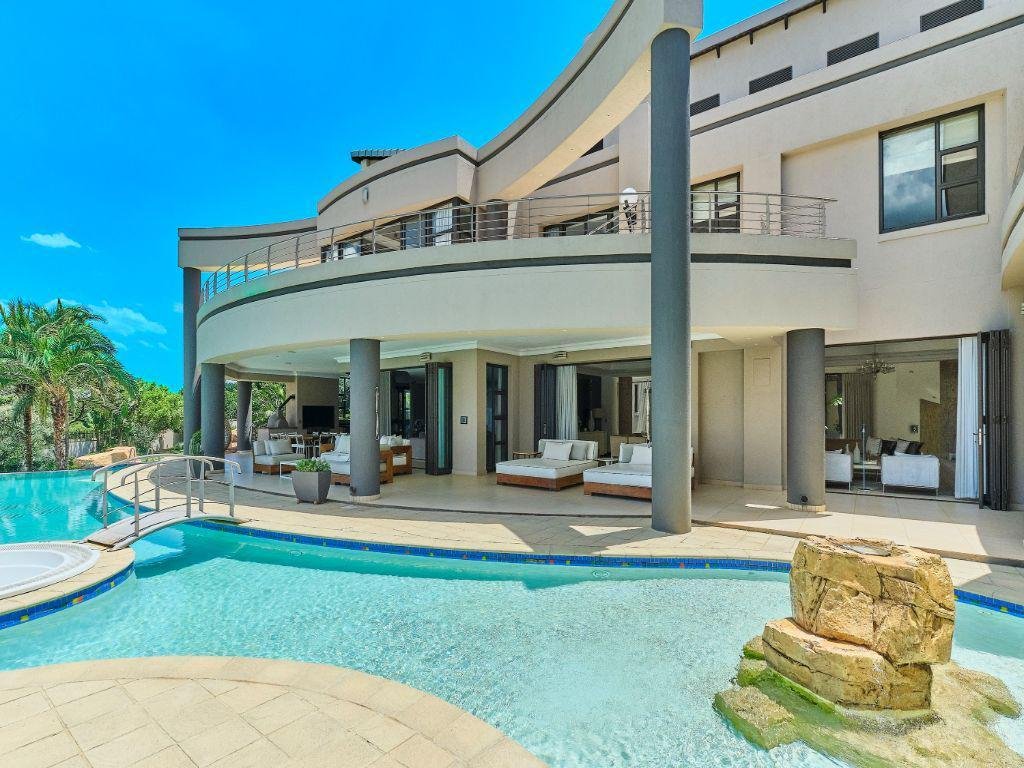 House in Bryanston, Gauteng, South Africa 5 - 15088919