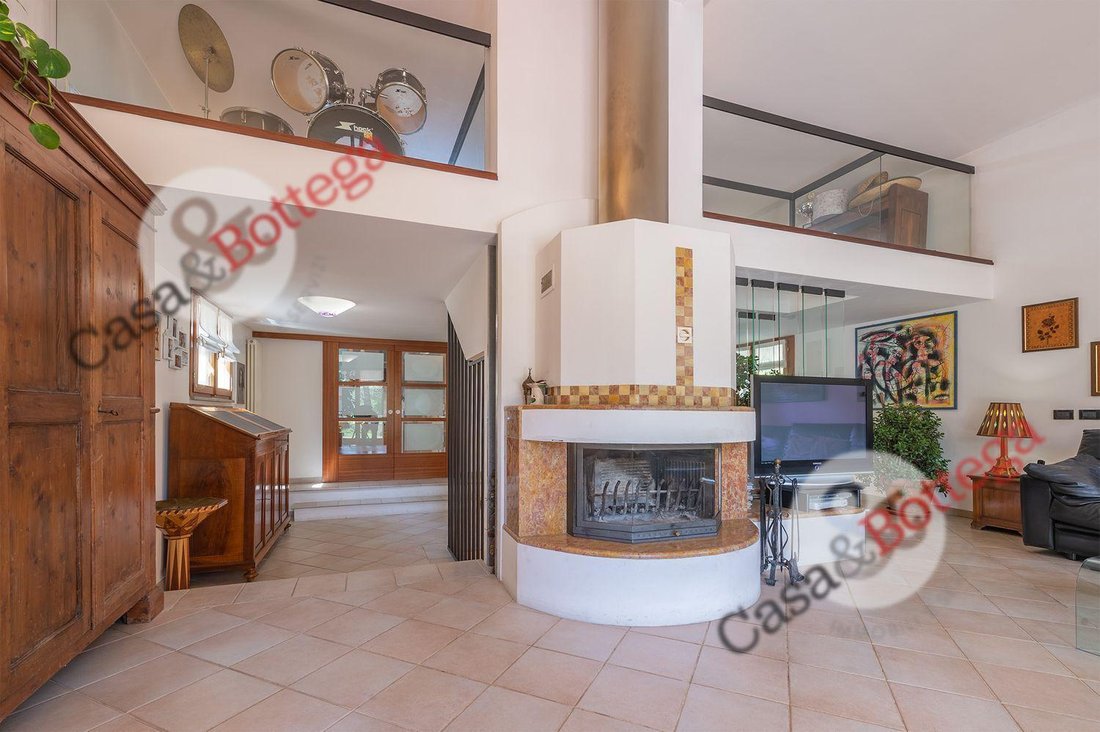 Villa in Cesena, Emilia-Romagna, Italia 4 - 15087482