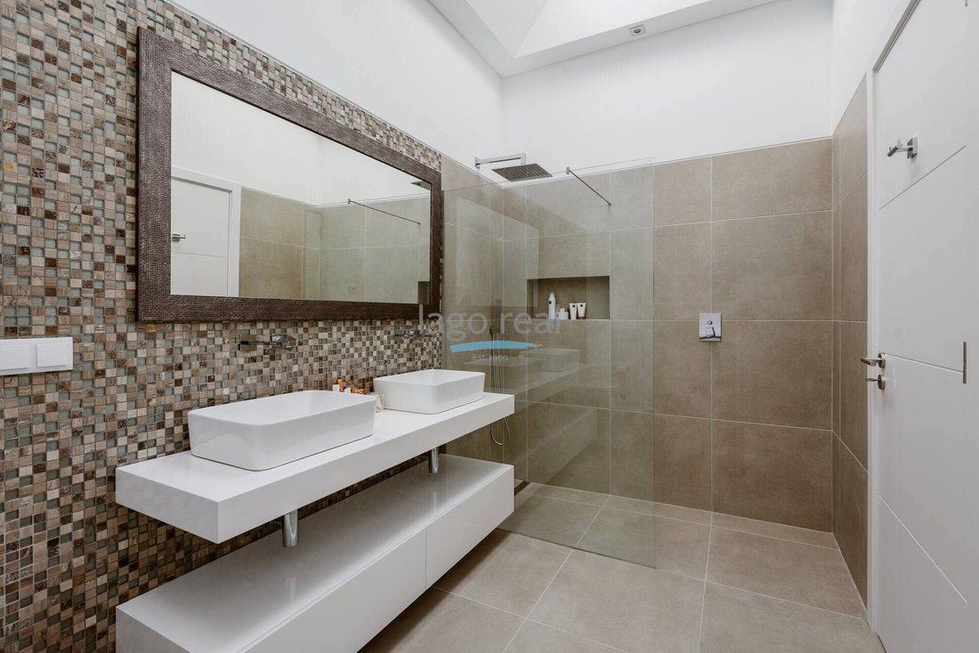 Villa in Vilamoura, Quarteira, Algarve 5 - 15086787