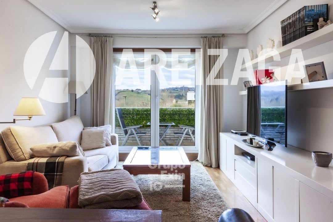False In Donostia San Sebastian, Basque Country, Spain For Sale (15087165)