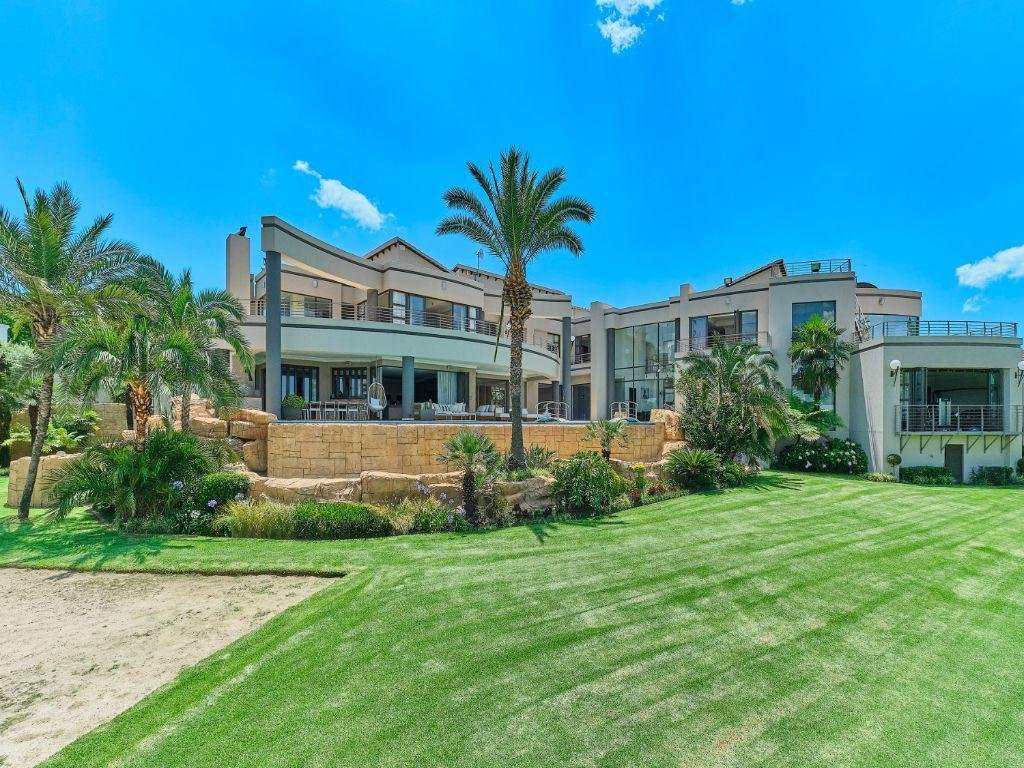 House in Bryanston, Gauteng, South Africa 2 - 15088919