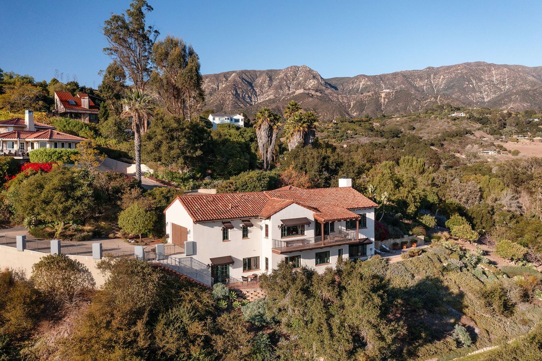 Mediterranean Style Villa In Montecito, California, United States For ...