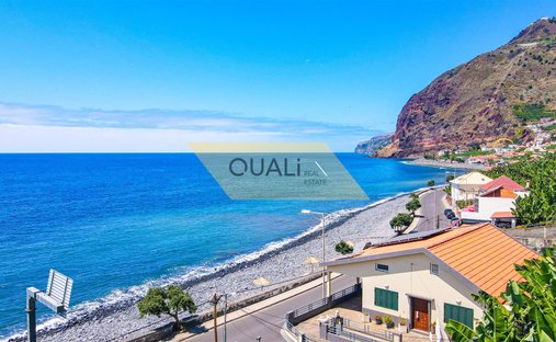 House in Madalena do Mar, Madeira, Portugal 1