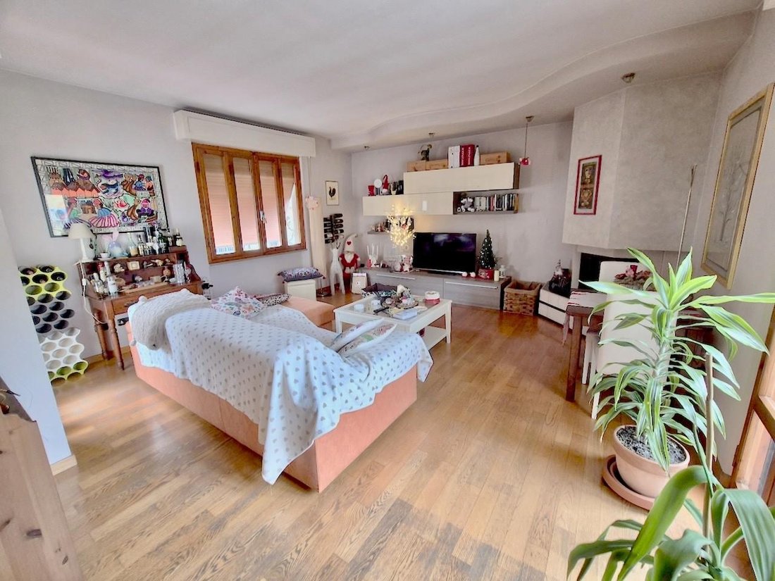 Villa in Pisa, Tuscany, Italy 2 - 15088288