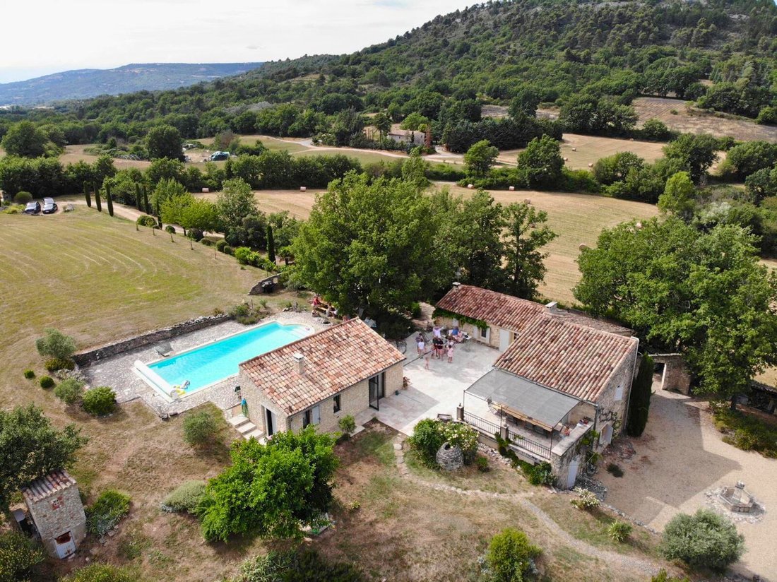 House in Céreste-en-Luberon, Provence-Alpes-Côte d'Azur, France 1 - 15087114