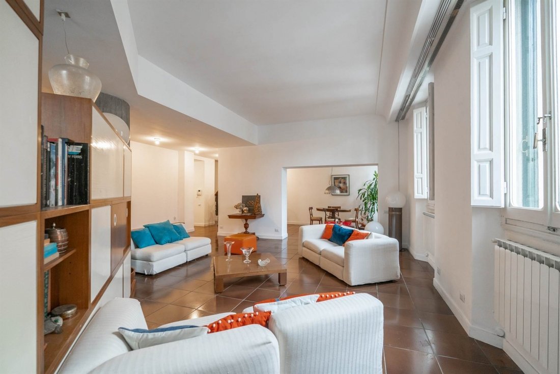 Apartamento en Florencia, Toscana, Italia 1 - 15088140