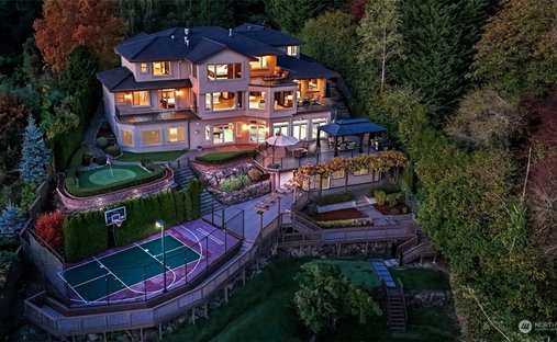 House in Mercer Island, Washington, United States 1
