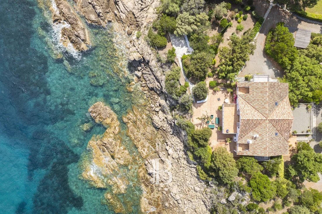 Villa in Sari-Solenzara, Corsica, France 1 - 15088085