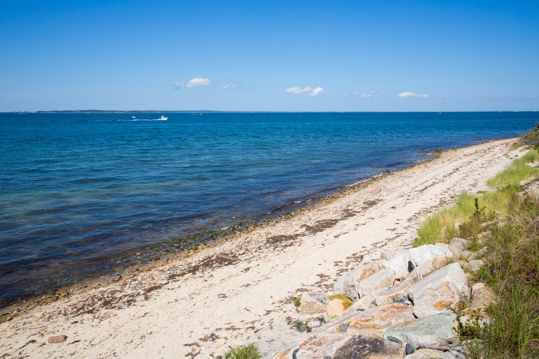 Land in West Tisbury, Massachusetts, United States 1 - 15088072