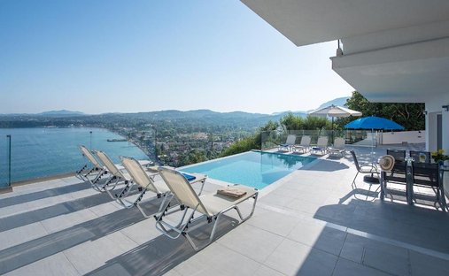 Villa en Corfou, Peloponnese, Western Greece and the Ionian, Grèce 1