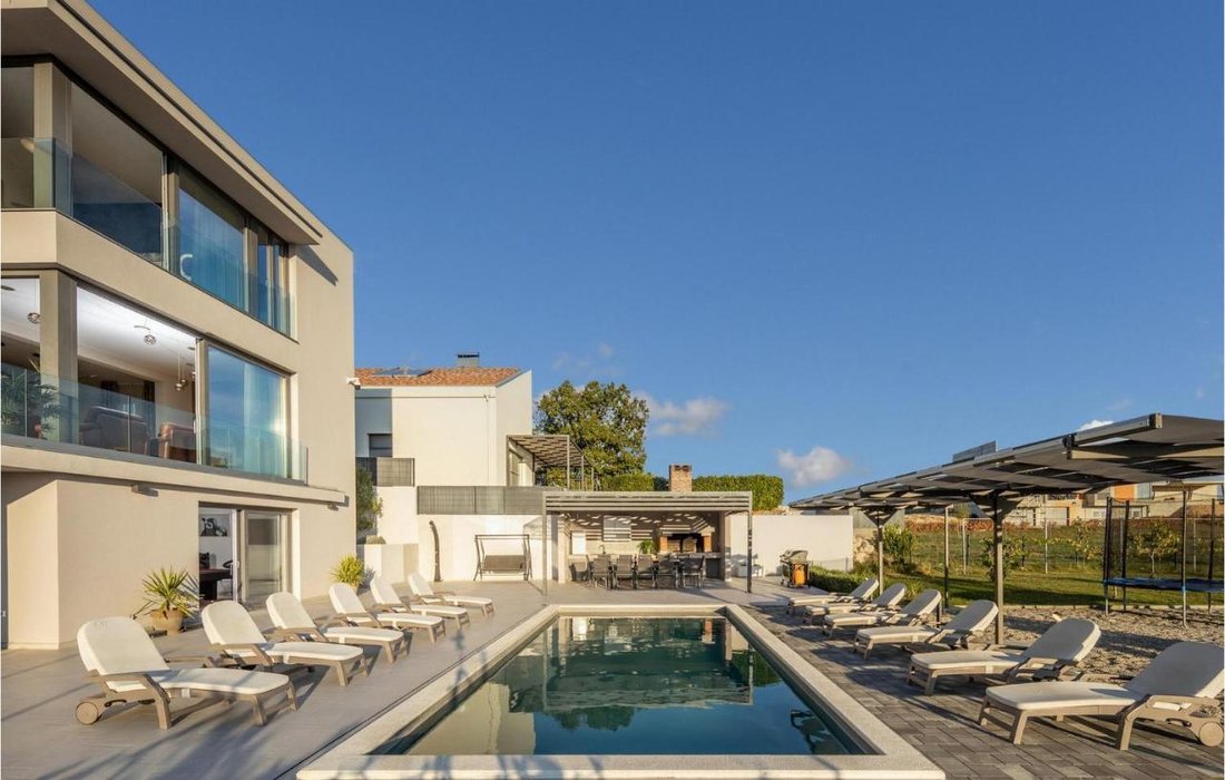 Villa in Mjesni odbor Vostarnica, Zadar, Zadar County 1 - 15086635