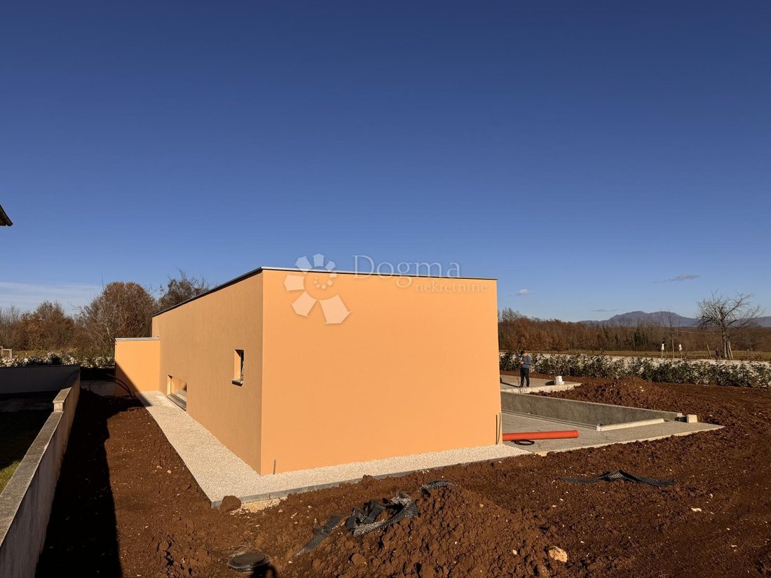 House in Zminj, Istria County, Croatia 2 - 15091577