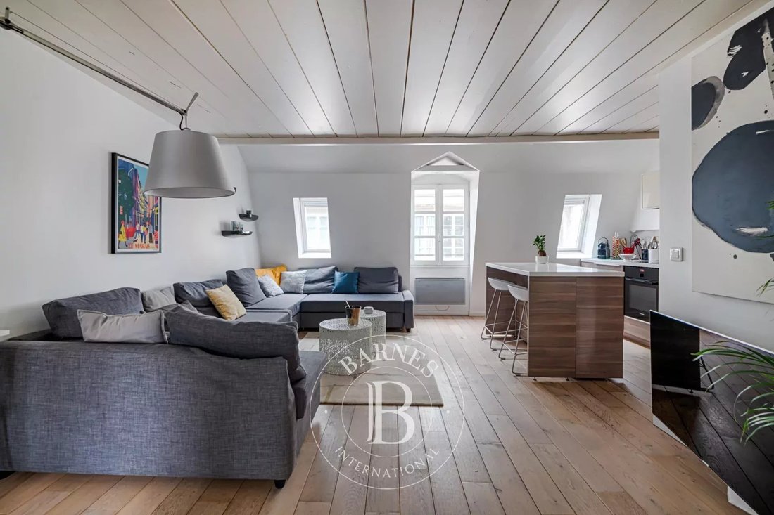 Apartment in Paris, Île-de-France, France 3 - 12399652