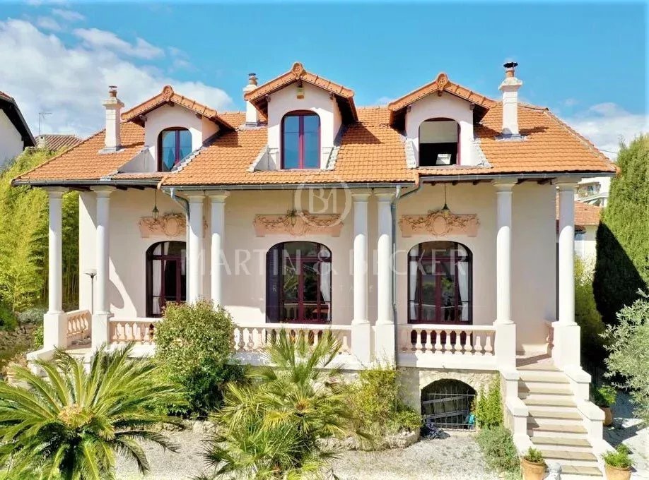 House in Vallergues, Cannes, France 1 - 15090934