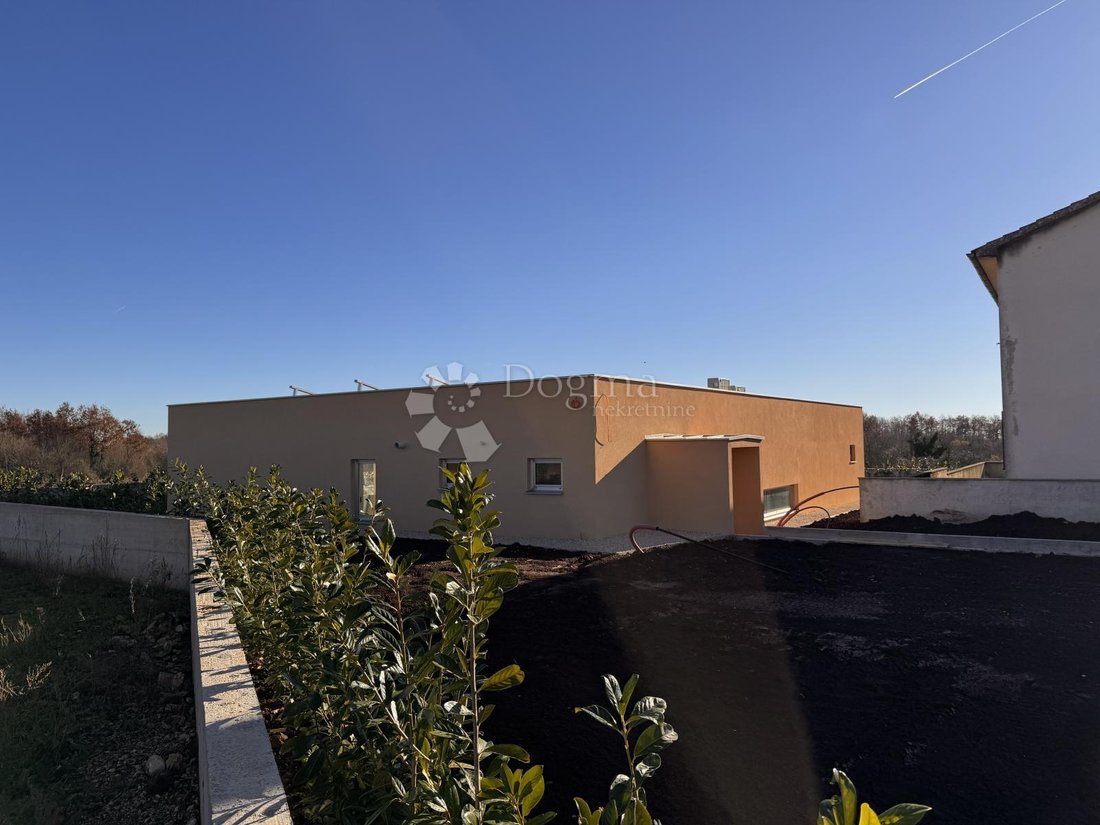 House in Zminj, Istria County, Croatia 3 - 15091577