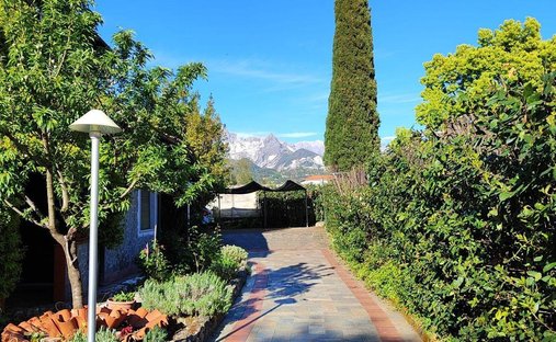 Villa in Stadium - Sant'Antonio - Marasio, Marina di Carrara, Tuscany 1