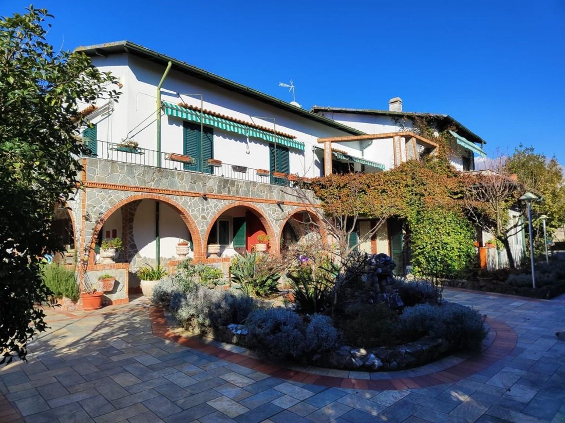 Villa in Stadium - Sant'Antonio - Marasio, Marina di Carrara, Tuscany 3 - 15091793