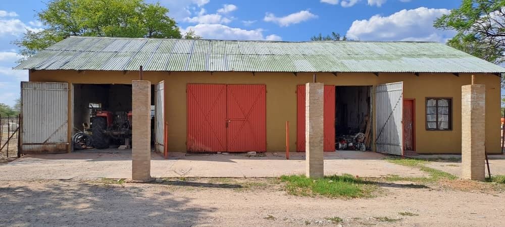 Farm Ranch in Tsumeb, Oshana Region, Namibia 2 - 15091150