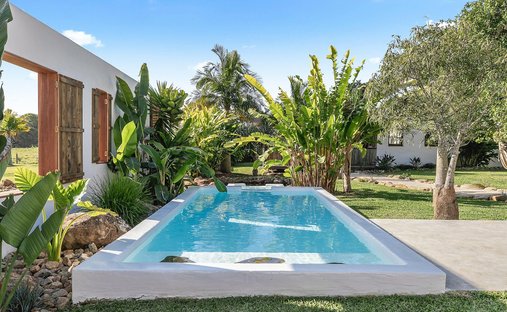 House in Ewingsdale, New South Wales, Australia 1