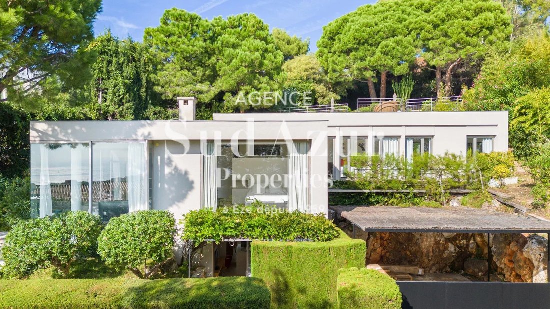 House in Saint-Jean-Cap-Ferrat, Provence-Alpes-Côte d'Azur, France 4 - 13346803