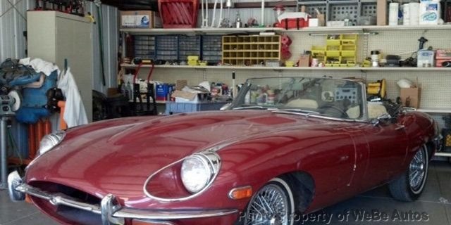 Jaguar XKE in Calverton, NY, United States 3 - 15092111