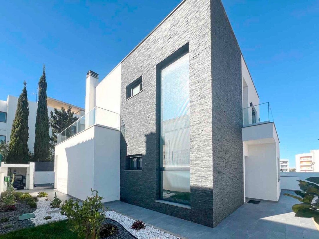 House in Portimao, Algarve, Portugal 1 - 15092078